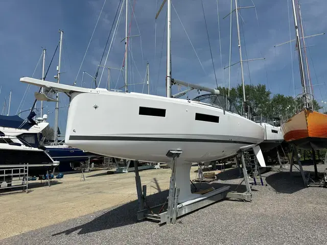 Jeanneau Sun Odyssey 350