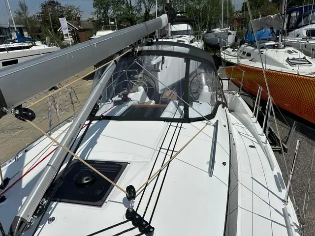 Jeanneau Sun Odyssey 350