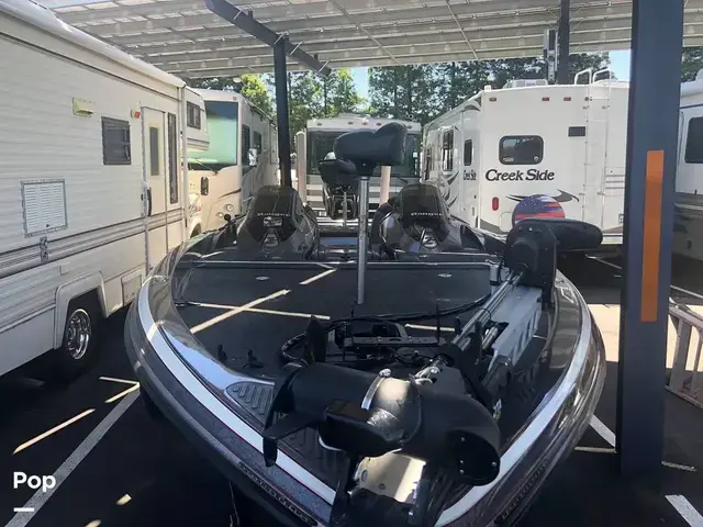 Ranger Boats Z521 Comanche