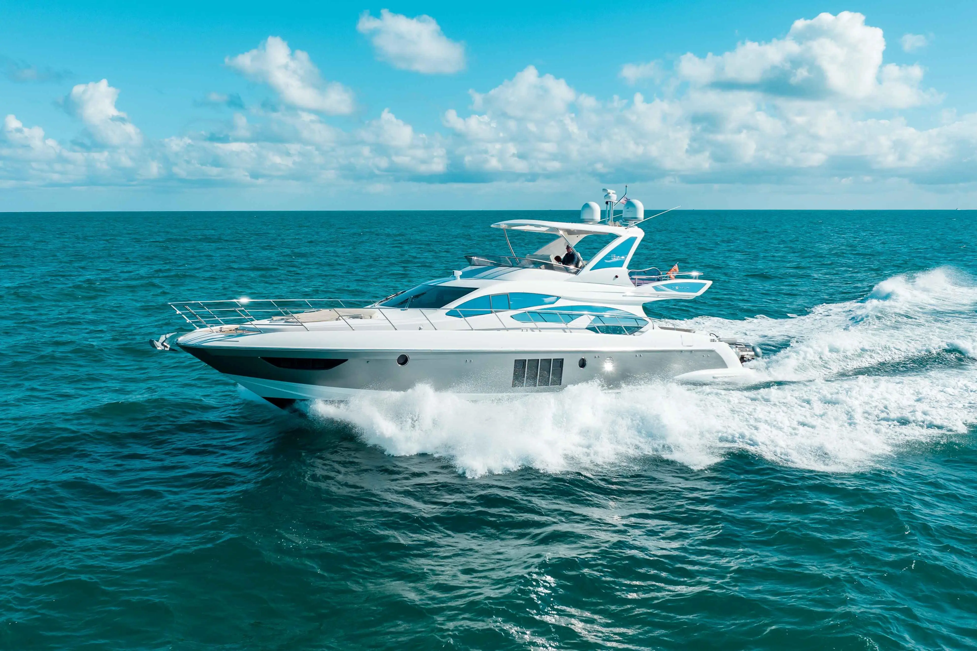 2015 Azimut 64'