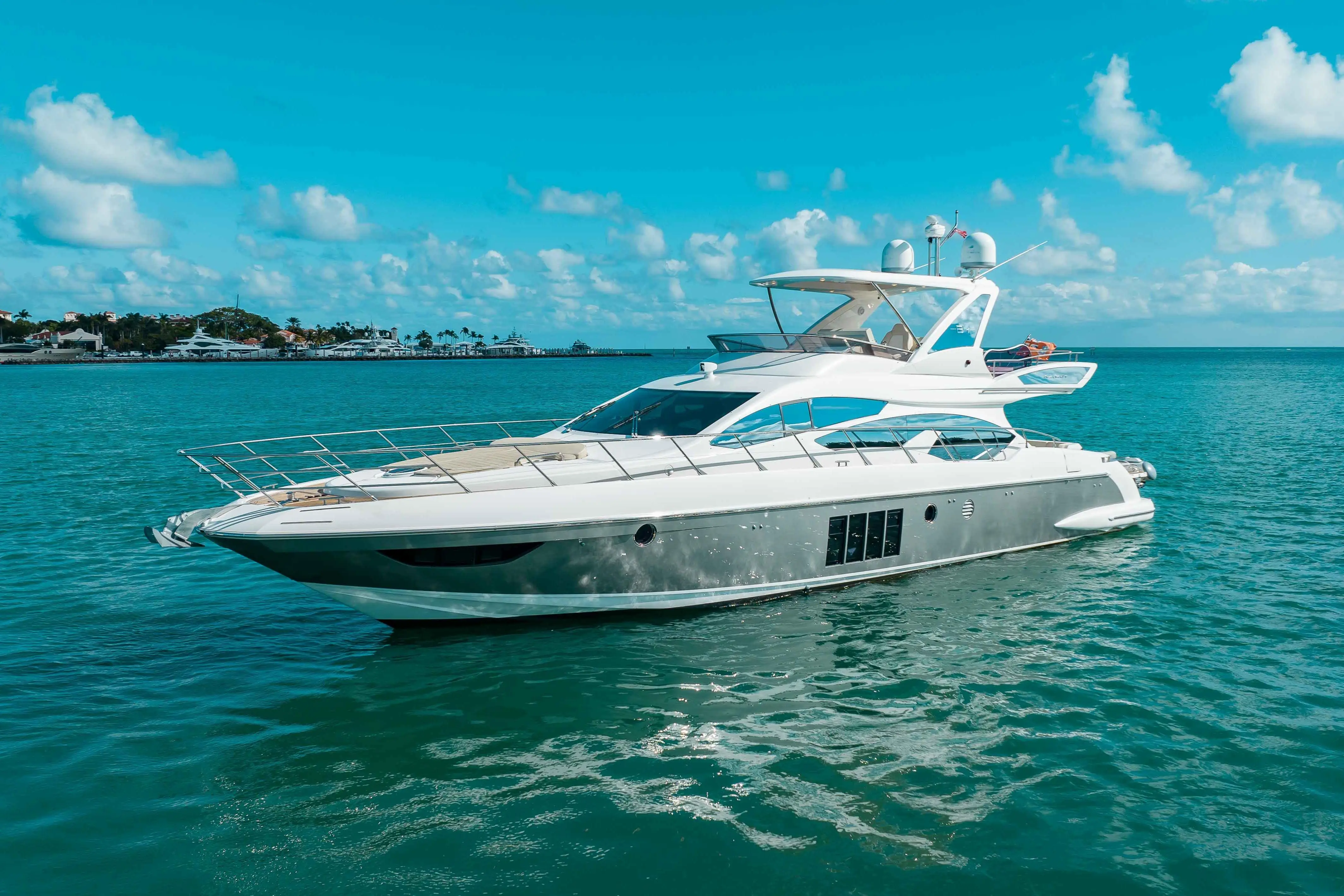 2015 Azimut 64'