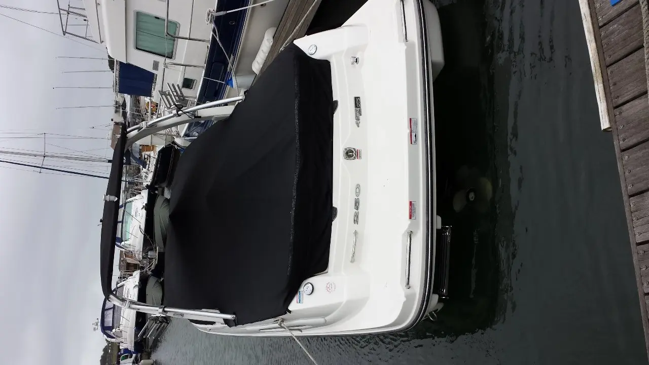 2010 Sea Ray 250 slx