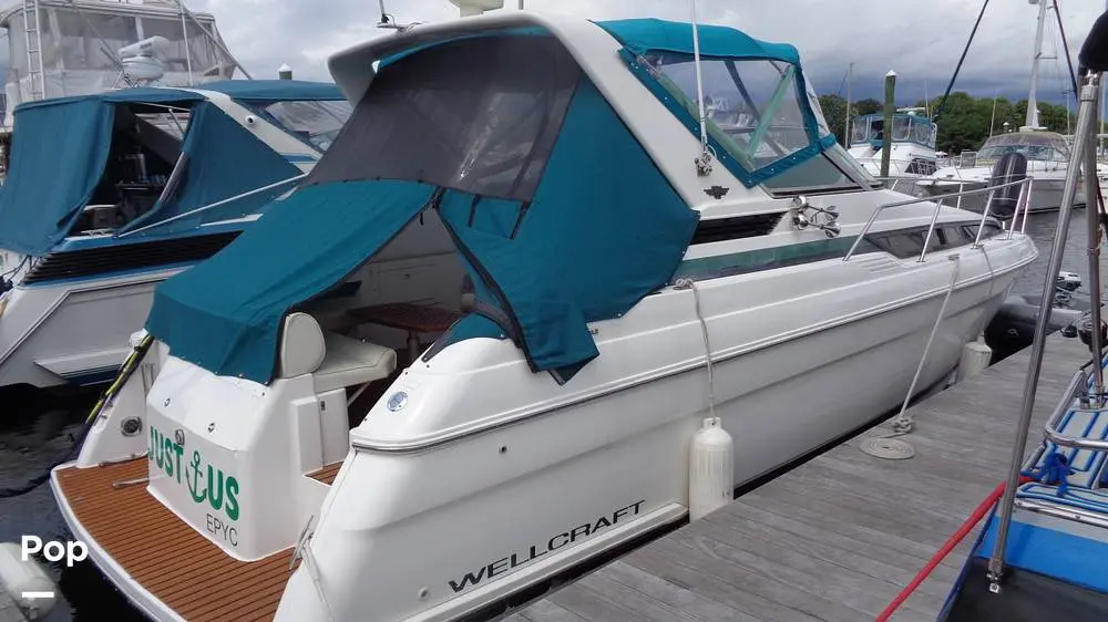 1995 Wellcraft martinique 3200