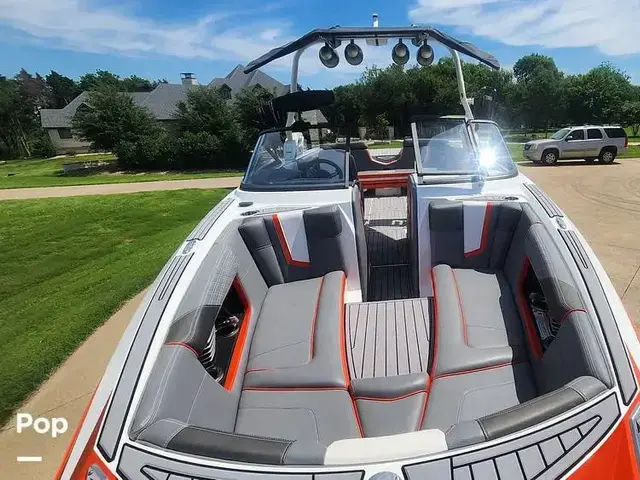 Nautique G25