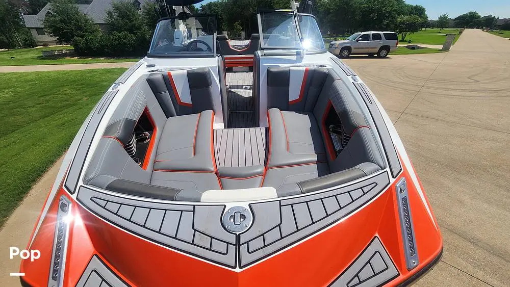 2018 Nautique g25