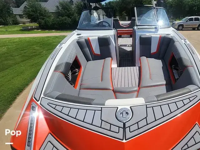 Nautique G25