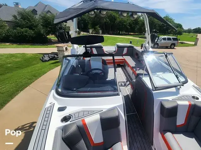 Nautique G25