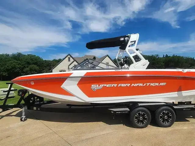 Nautique G25