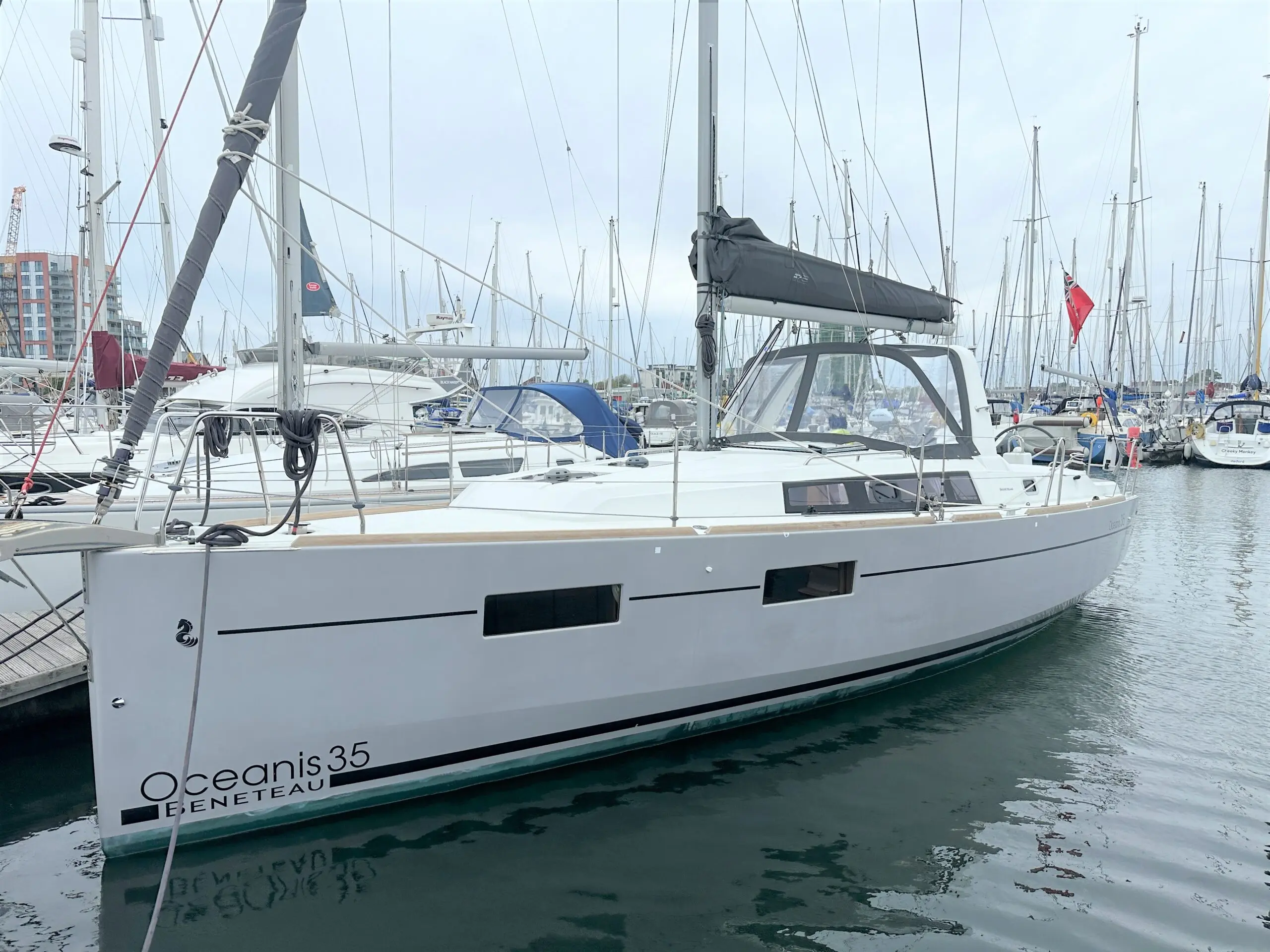 2015 Beneteau oceanis 35