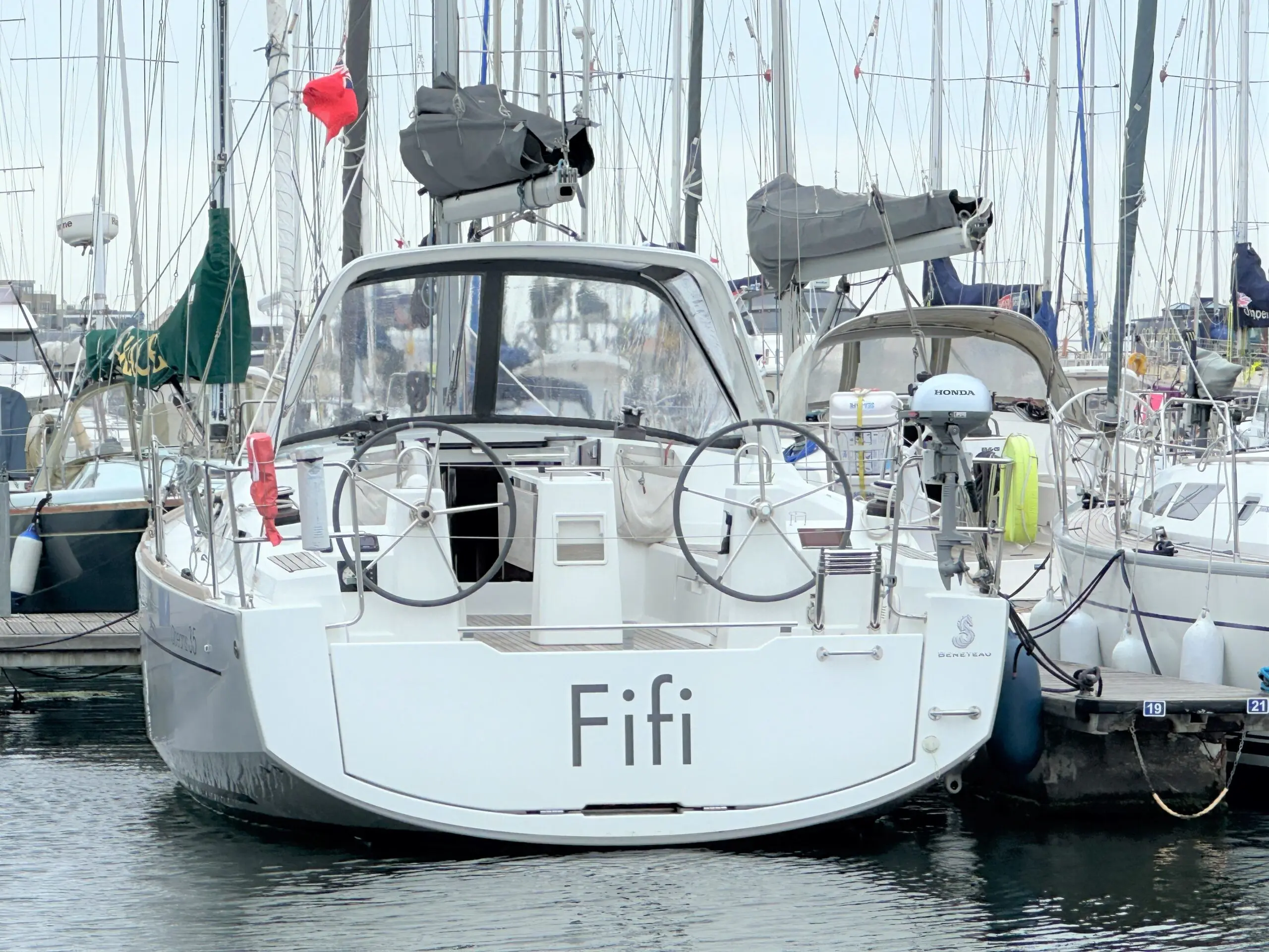 2015 Beneteau oceanis 35