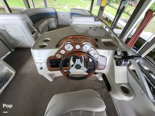 Harris Boats 250 Crowne