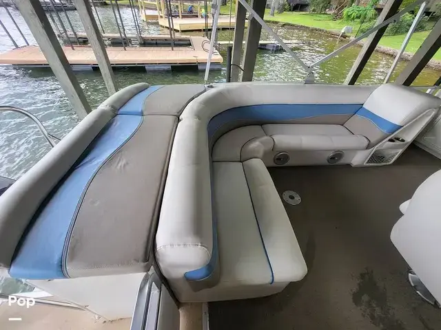 Harris Boats 250 Crowne