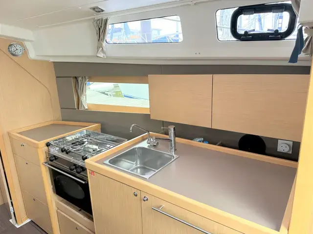 Beneteau Oceanis 35