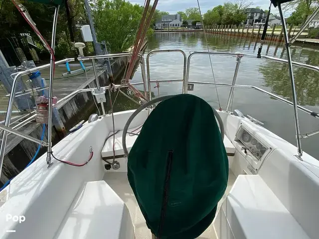 Catalina 30