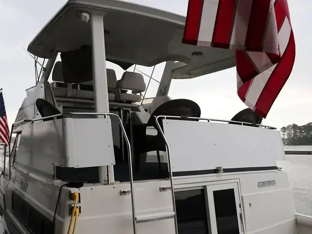 Carver 390 Aft Cabin Motor Yacht