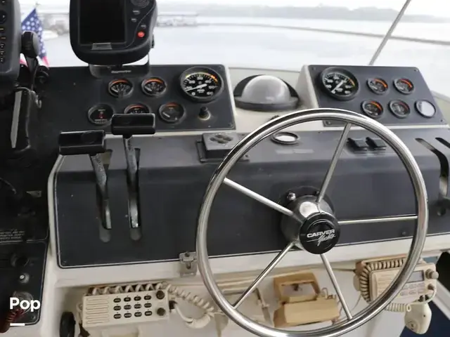 Carver 390 Aft Cabin Motor Yacht