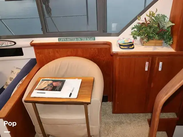 Carver 390 Aft Cabin Motor Yacht