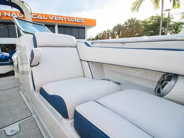 Crownline 270 Xss