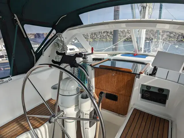 Beneteau Oceanis 36 CC