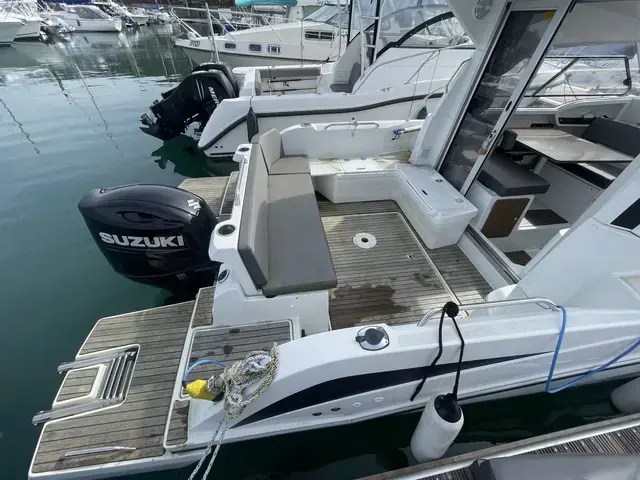 Beneteau Antares 8