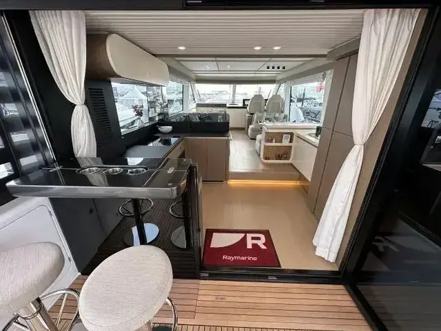 Azimut MAGELLANO 60