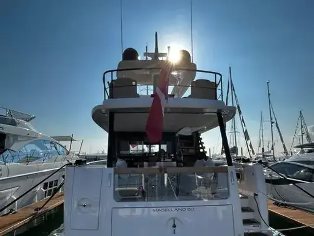 Azimut Magellano 60