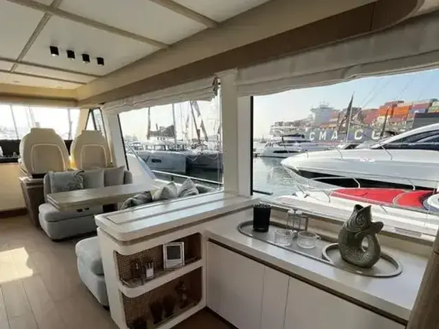 Azimut Magellano 60