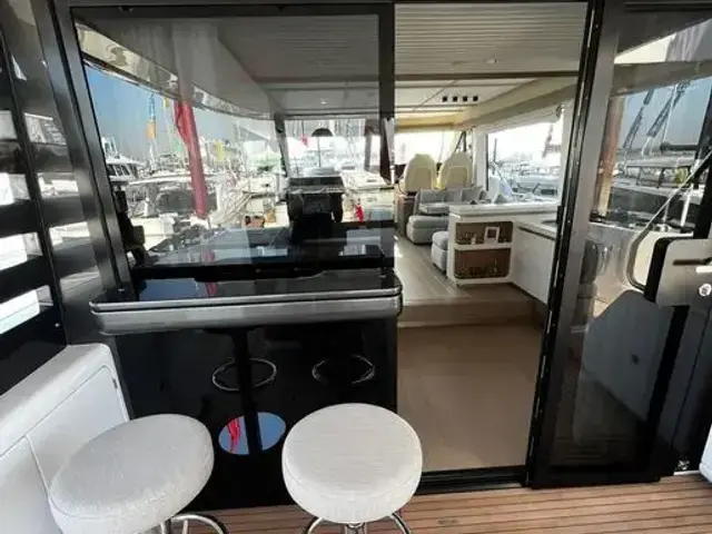 Azimut Magellano 60