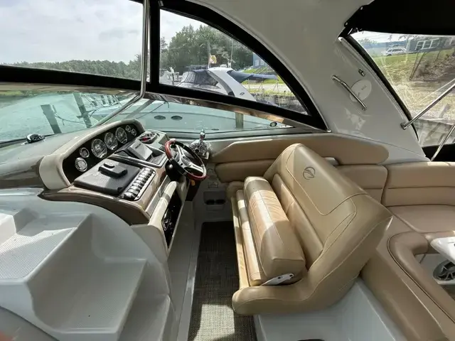 Crownline 350 SY