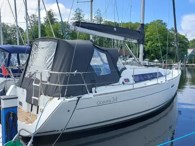 Beneteau Oceanis 34