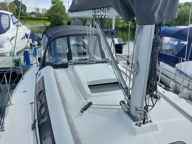 Beneteau Oceanis 34