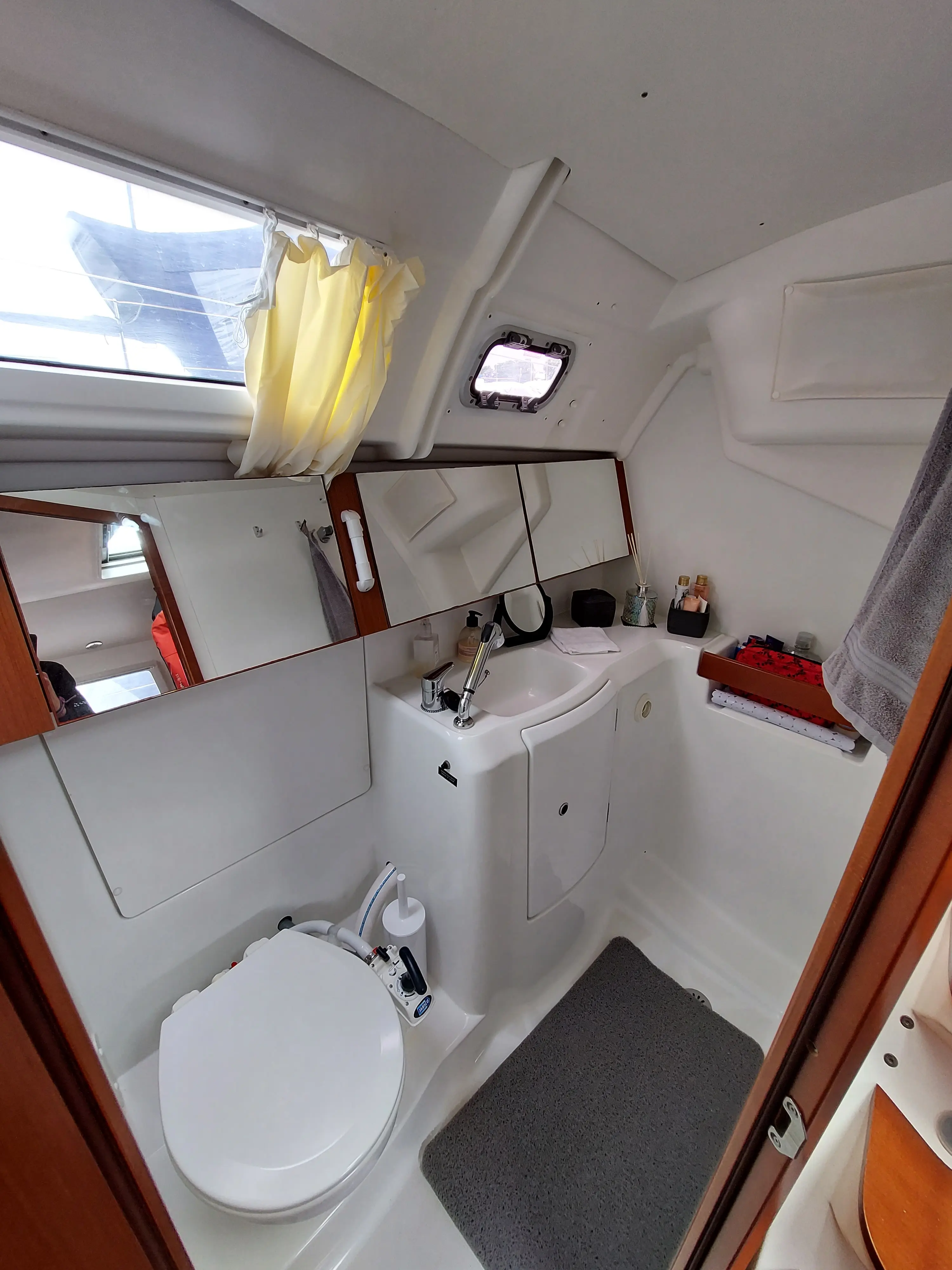 2011 Beneteau oceanis 34