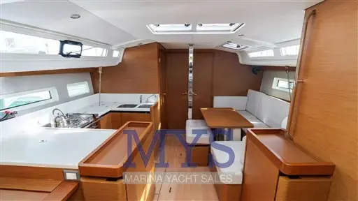 2020 Jeanneau sun odyssey 440