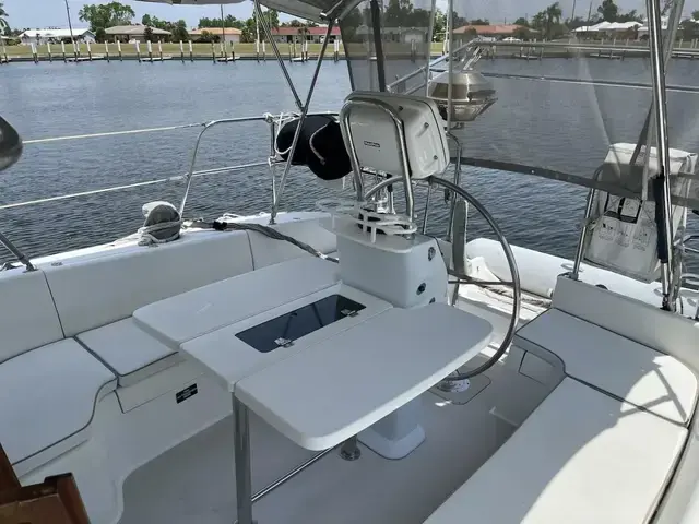 Catalina 350