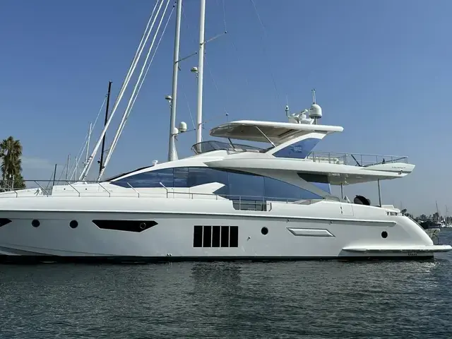 Azimut 80