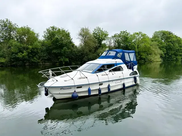 Birchwood Boats Crusader 310