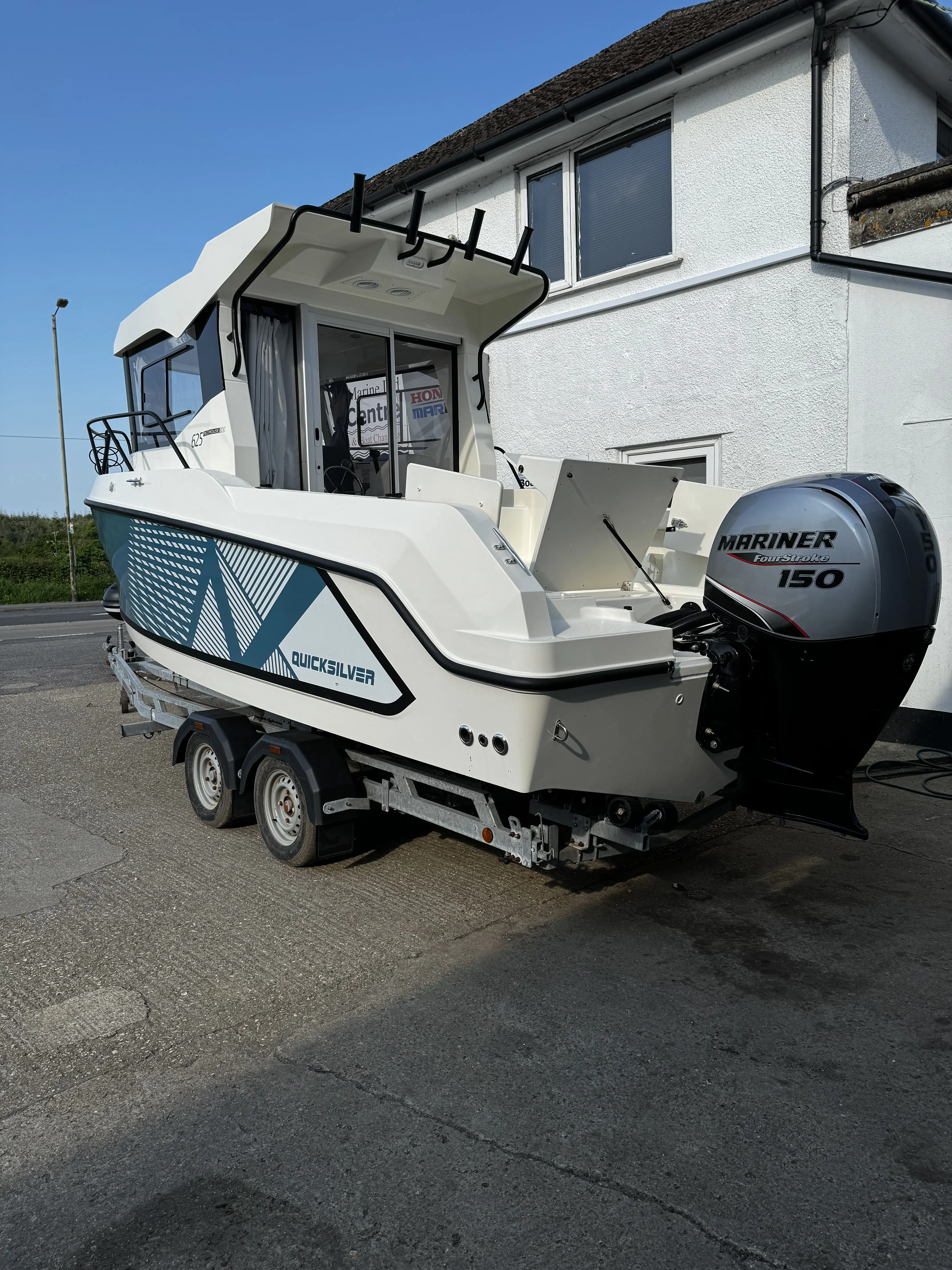 2023 Quicksilver 625 pilothouse