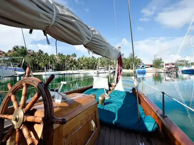 STOW & SONS 78' Custom Classic Ketch