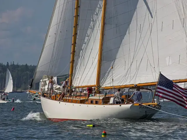 Gannon & Benjamin 75' Schooner