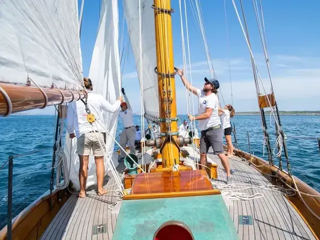 Gannon & Benjamin 75' Schooner