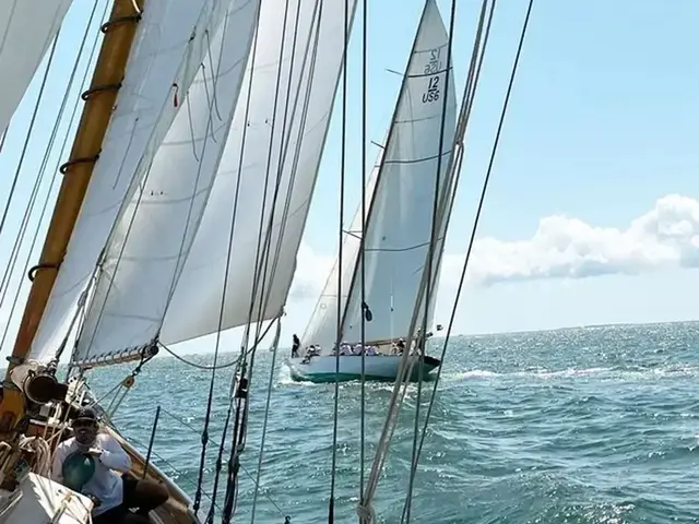 Gannon & Benjamin 75' Schooner