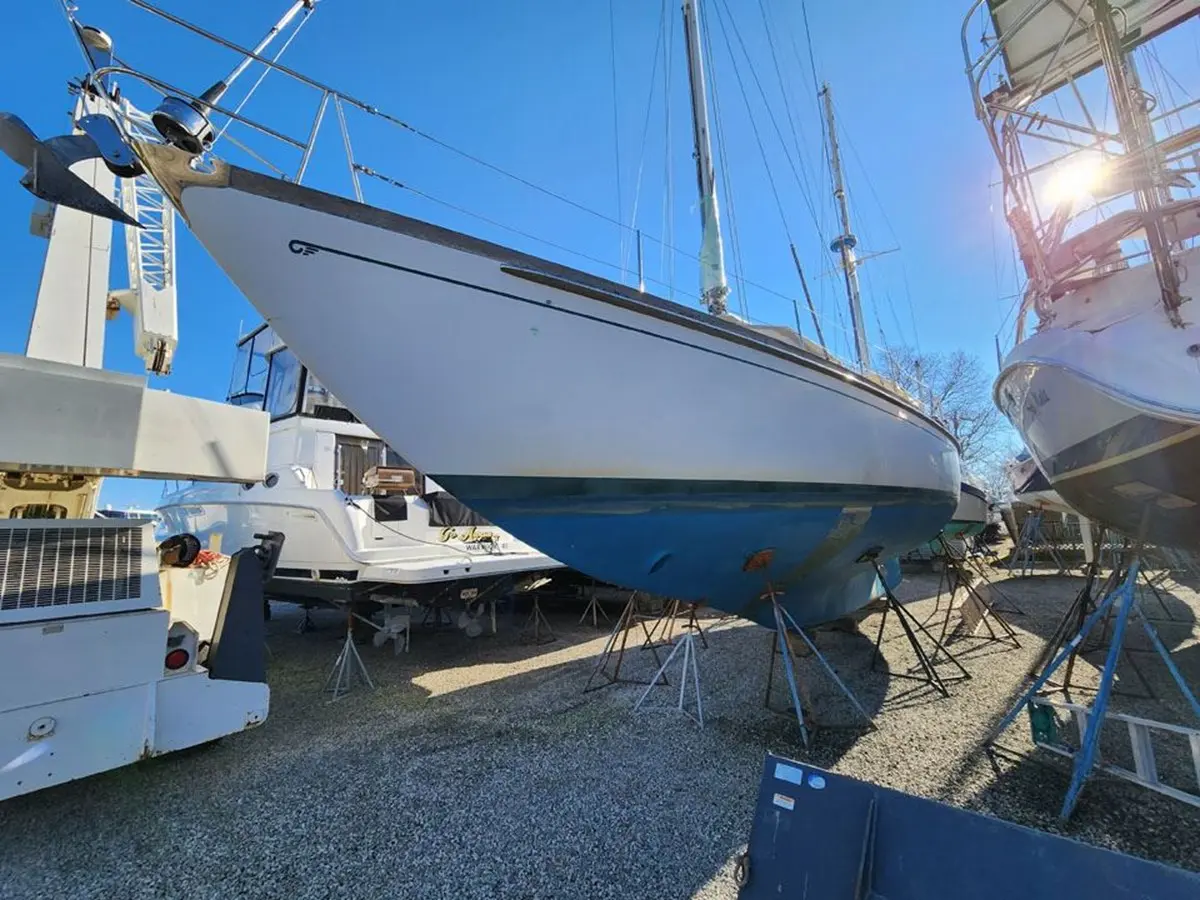 1979 Hinckley sou'wester 50 yawl