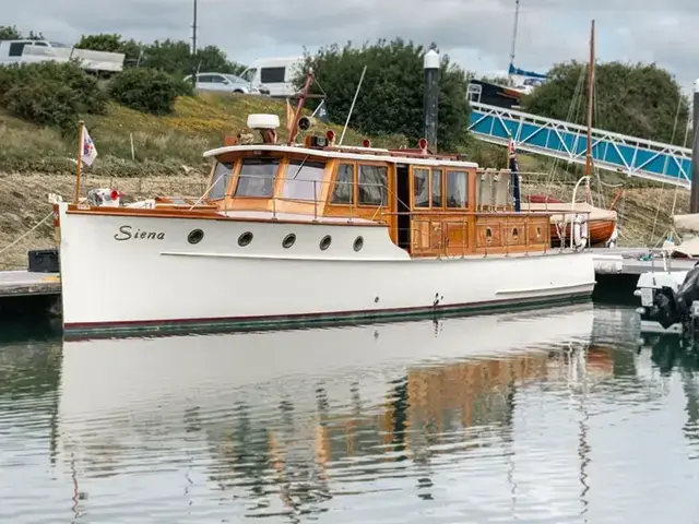 Custom Penn-Jersey Commuter Motor Yacht