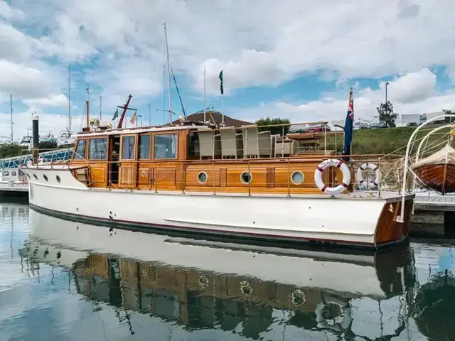 Custom Penn-Jersey Commuter Motor Yacht