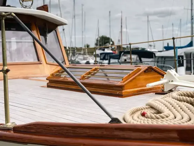 Custom Penn-Jersey Commuter Motor Yacht