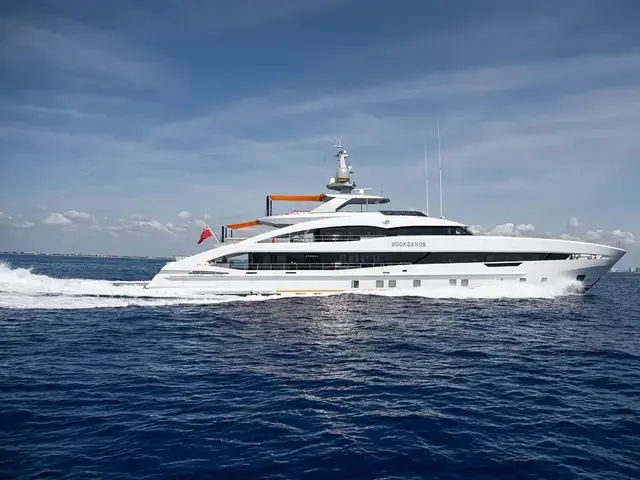 Heesen 5000 Aluminum