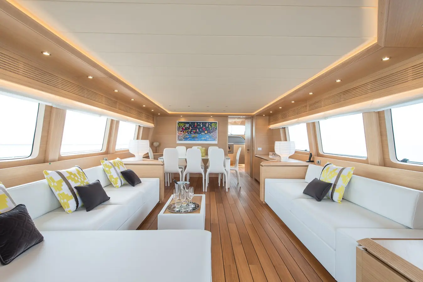 2015 Maiora 84 motor yacht