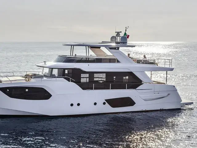 Absolute Navetta 68