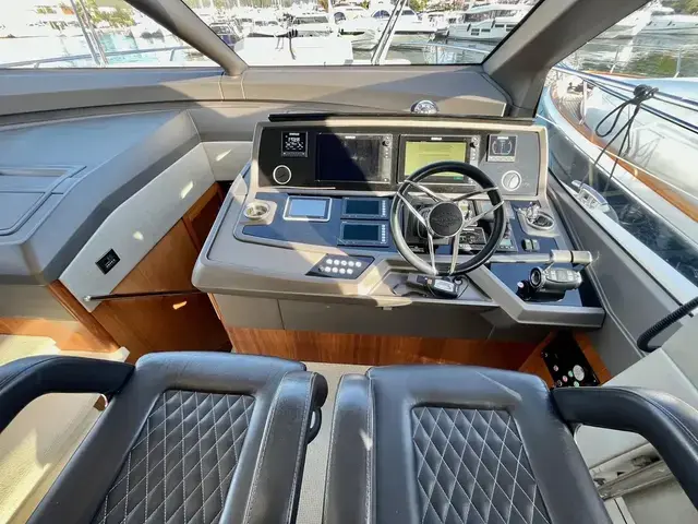 Sunseeker 68