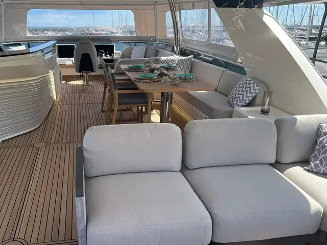 Absolute Navetta 68